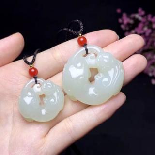 和田玉貔貅吊坠真的能提升气质吗?